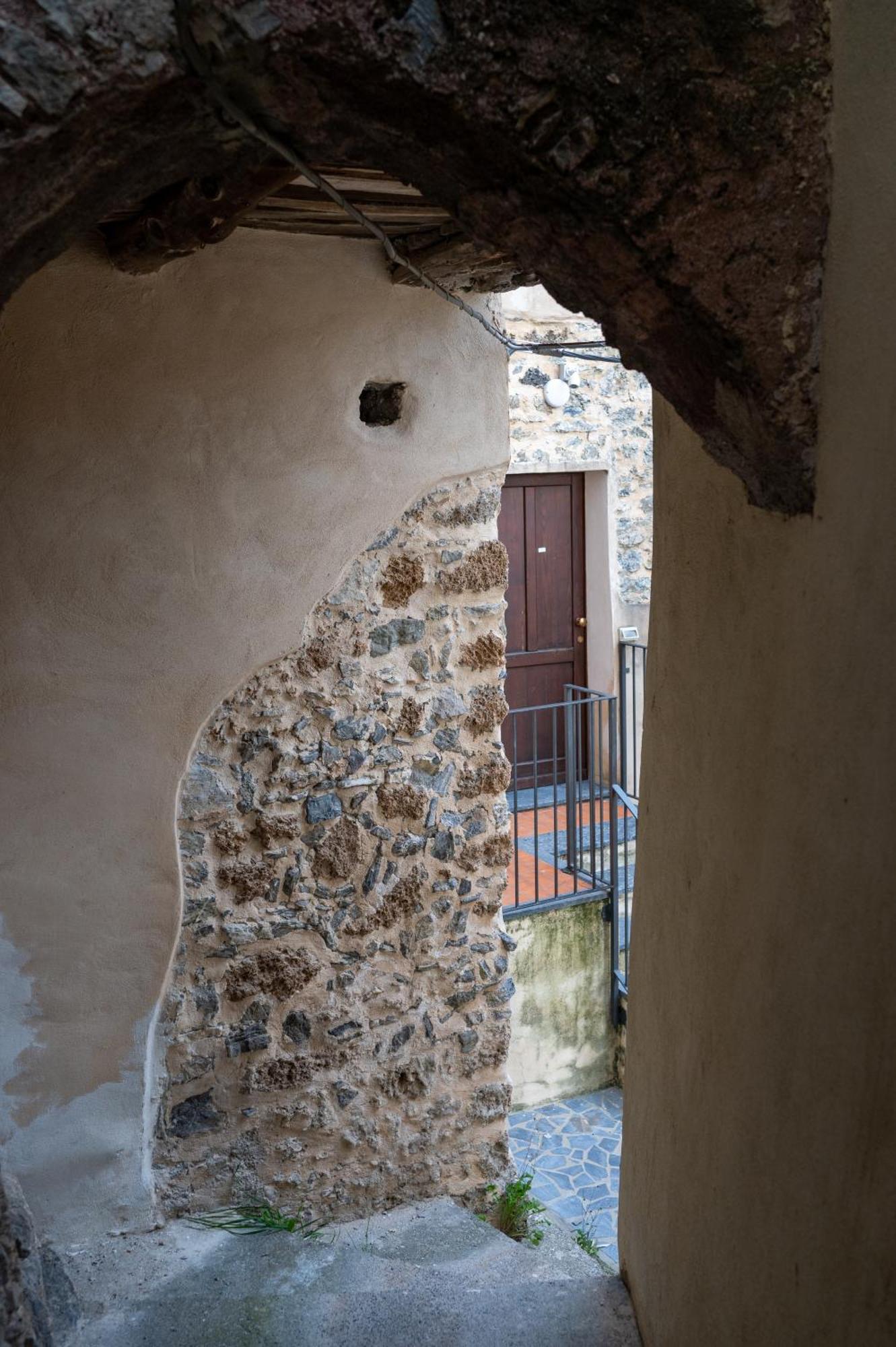 Dimora Del Borgo Affittacamere Sangineto Esterno foto