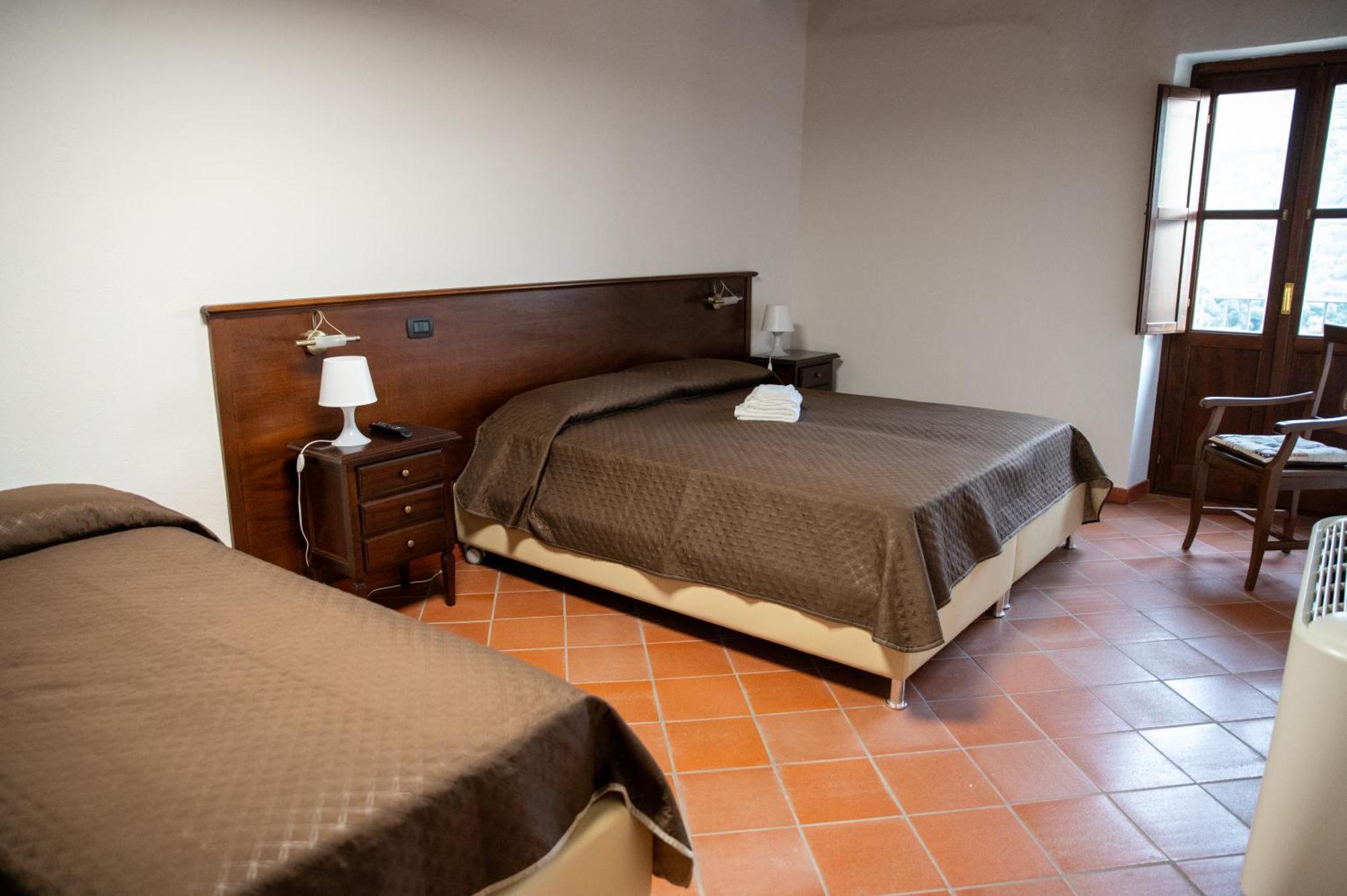 Dimora Del Borgo Affittacamere Sangineto Esterno foto